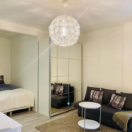 Upea Yksioe Aivan Helsingin Keskustasta Apartment Helsinki Luaran gambar